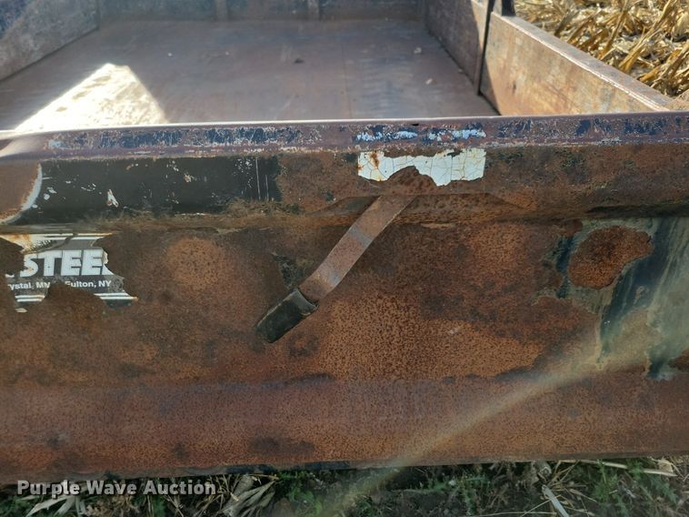 image for item LO9949 Hook lift dump bed