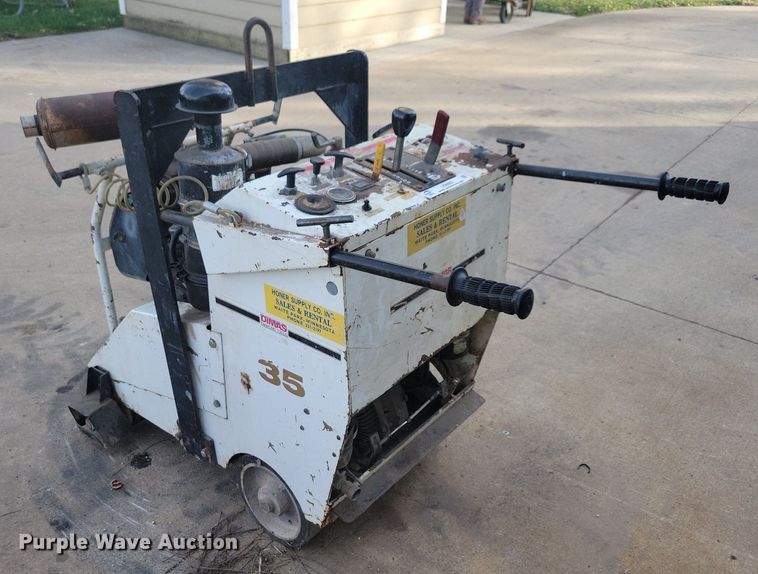 image for item LO9952 Dimas 35  concrete saw