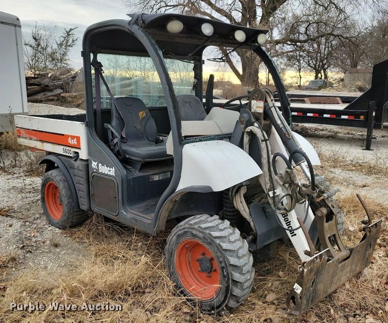 image for item LO9958 2006 Bobcat Toolcat 5600  utility vehicle