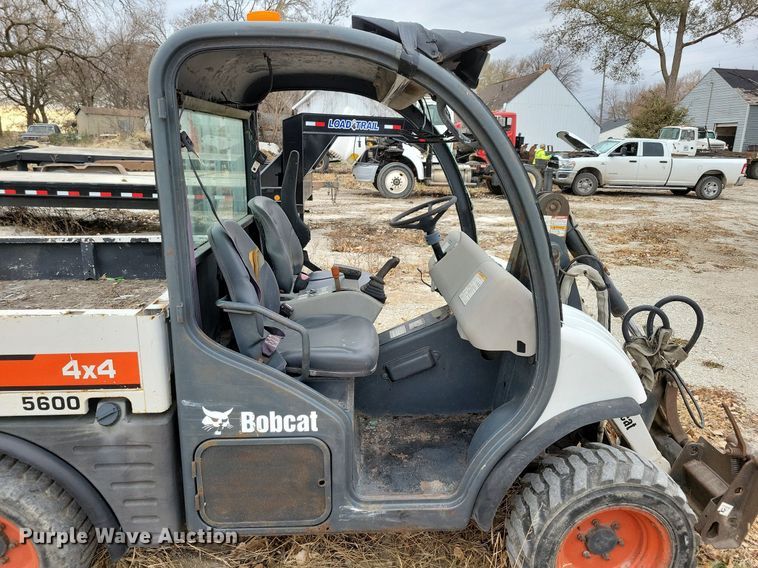 image for item LO9958 2006 Bobcat Toolcat 5600  utility vehicle
