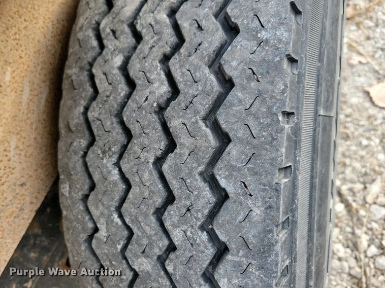 image for item LO9960 2021 B-B Trailers TBCT2220ET-10K  tilt deck equipment trailer