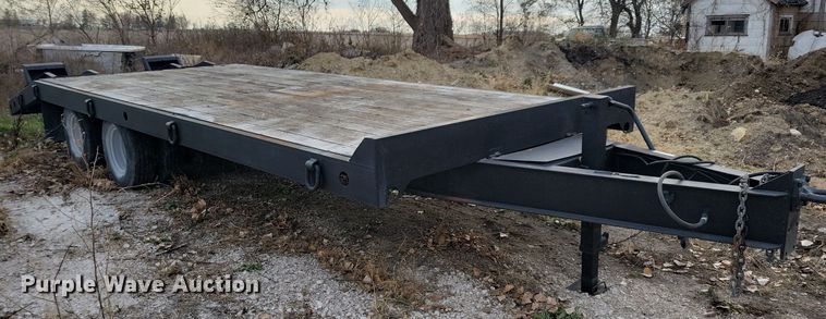 image for item LO9961 2012 Towmaster  equipment trailer