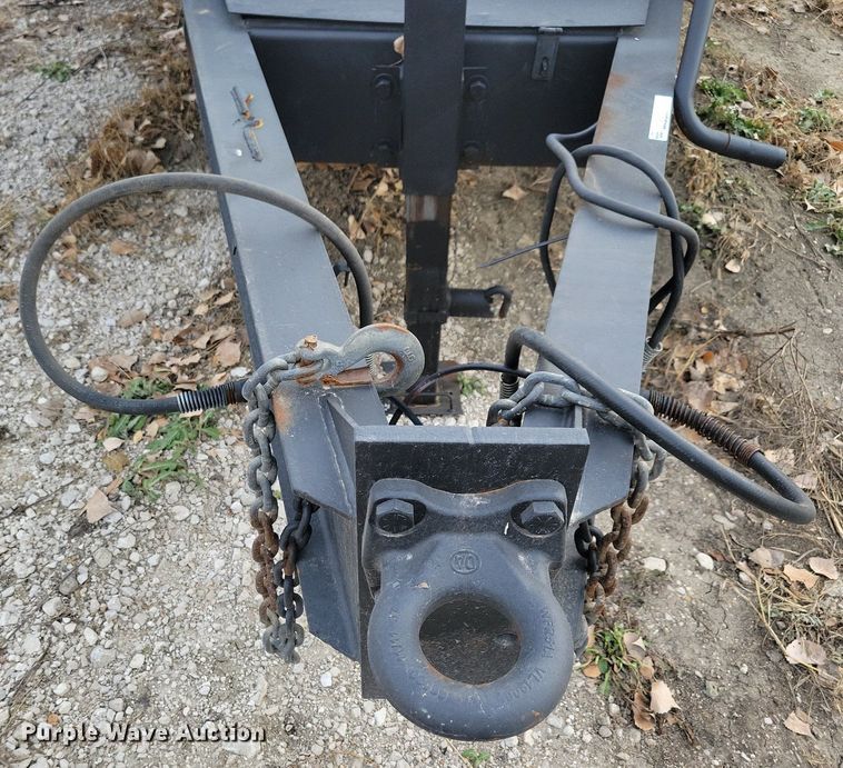 image for item LO9961 2012 Towmaster  equipment trailer