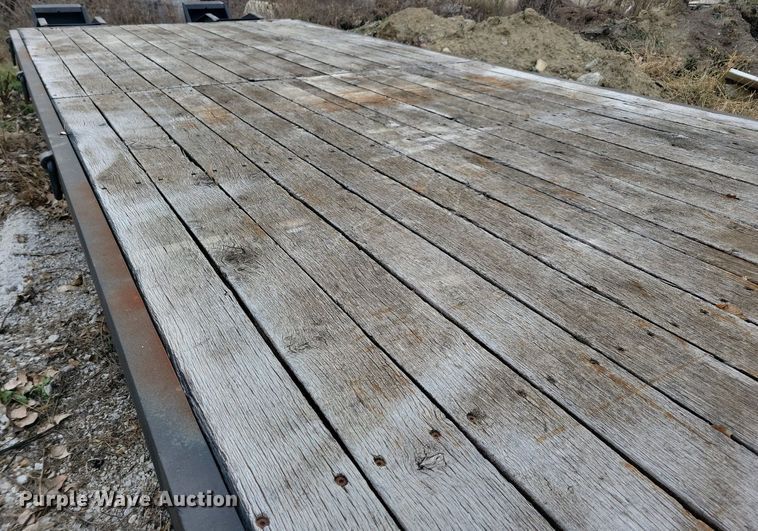 image for item LO9961 2012 Towmaster  equipment trailer