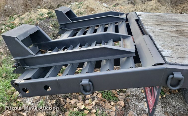 image for item LO9961 2012 Towmaster  equipment trailer