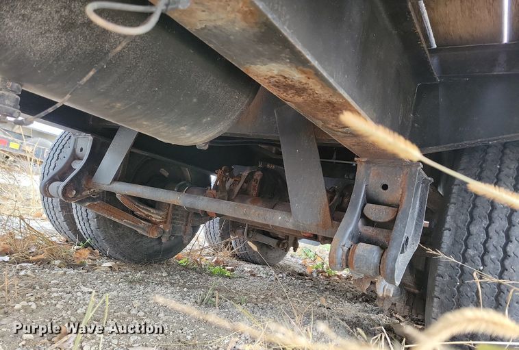 image for item LO9961 2012 Towmaster  equipment trailer