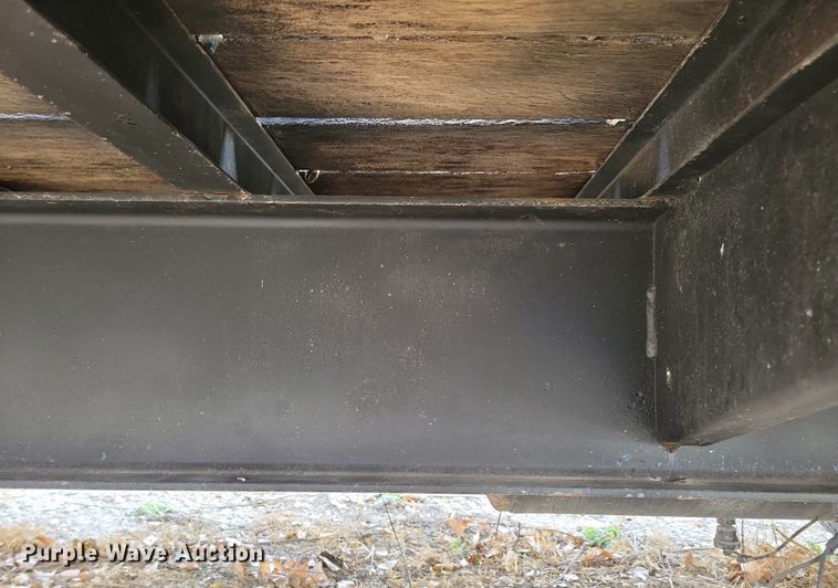 image for item LO9961 2012 Towmaster  equipment trailer