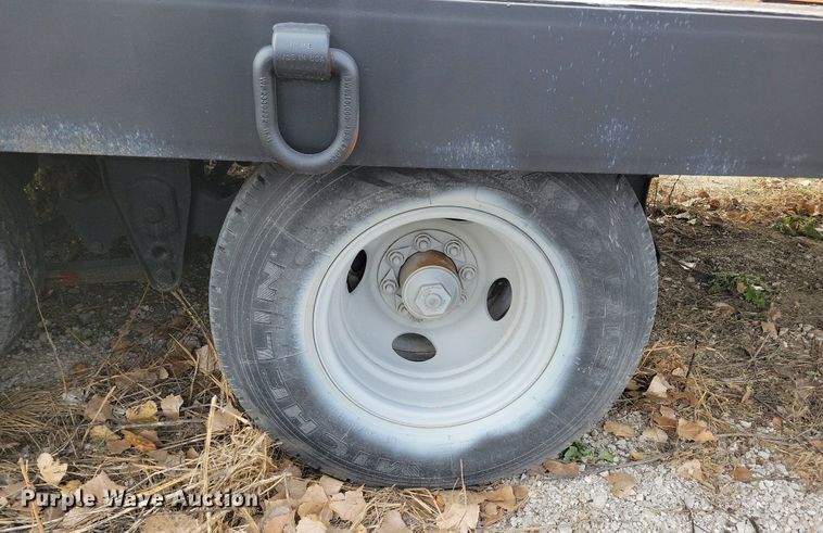 image for item LO9961 2012 Towmaster  equipment trailer