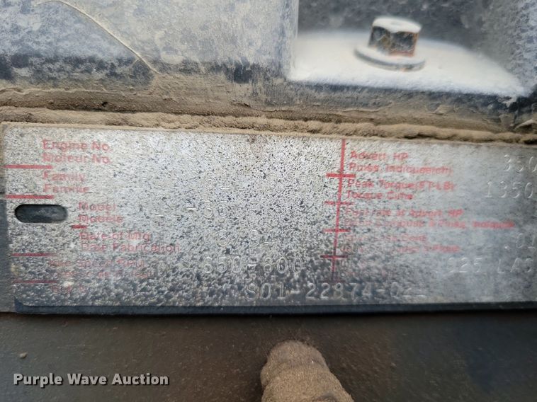 image for item LO9962 1995 Freightliner FLD 120  flatbed truck