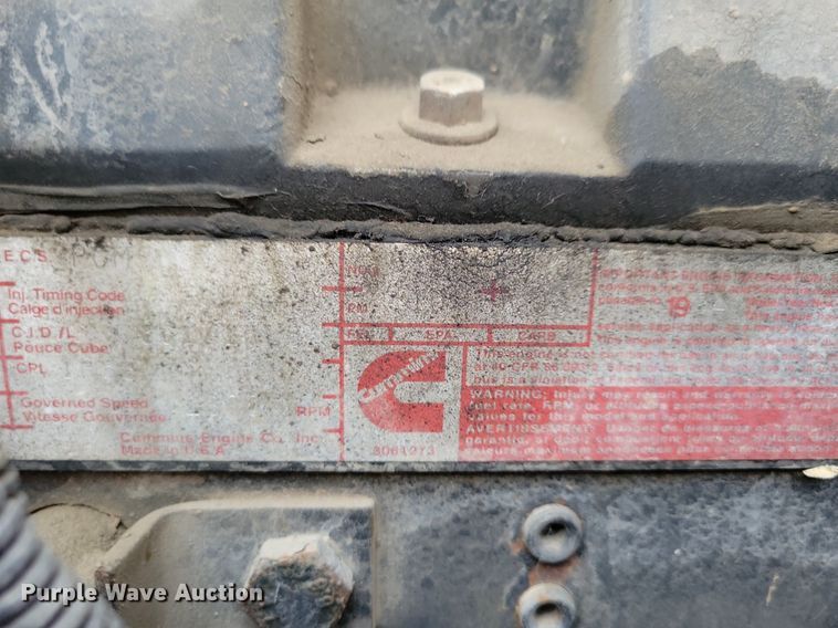 image for item LO9962 1995 Freightliner FLD 120  flatbed truck