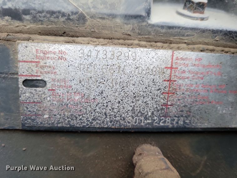 image for item LO9962 1995 Freightliner FLD 120  flatbed truck