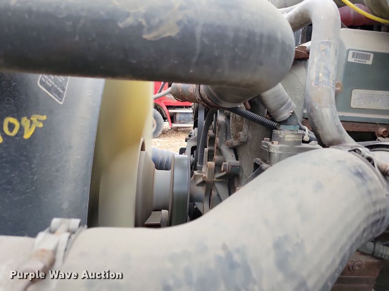 image for item LO9964 2006 Sterling A9500  truck cab and chassis