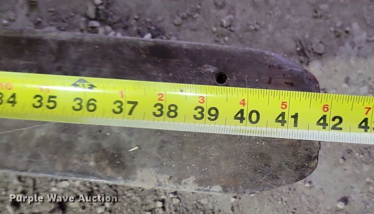 image for item LO9965 Yale 35VX  forklift