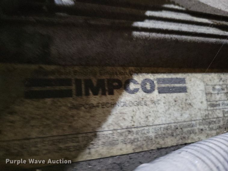 image for item LO9965 Yale 35VX  forklift