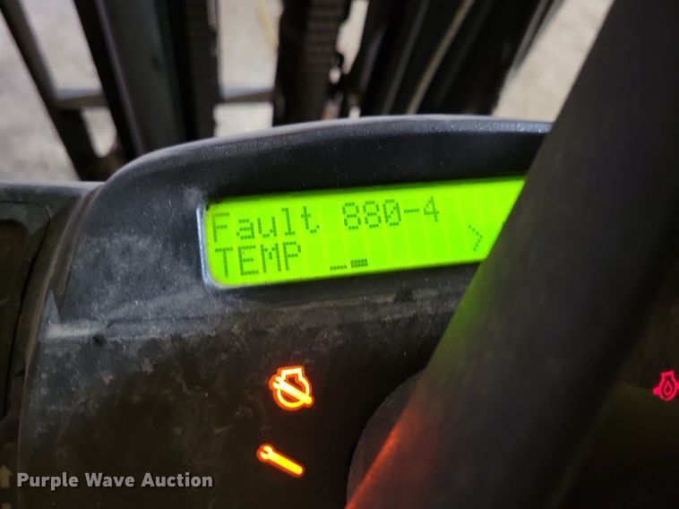 image for item LO9965 Yale 35VX  forklift