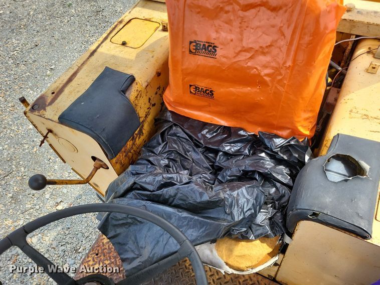 image for item LS9729 1968 John Deere 544  wheel loader