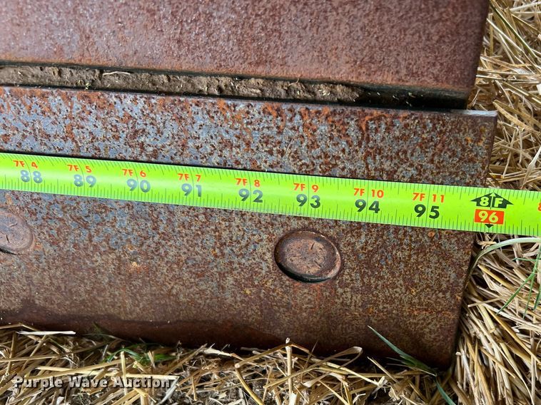 image for item LU9828 John Deere DB96  skid steer dozer blade