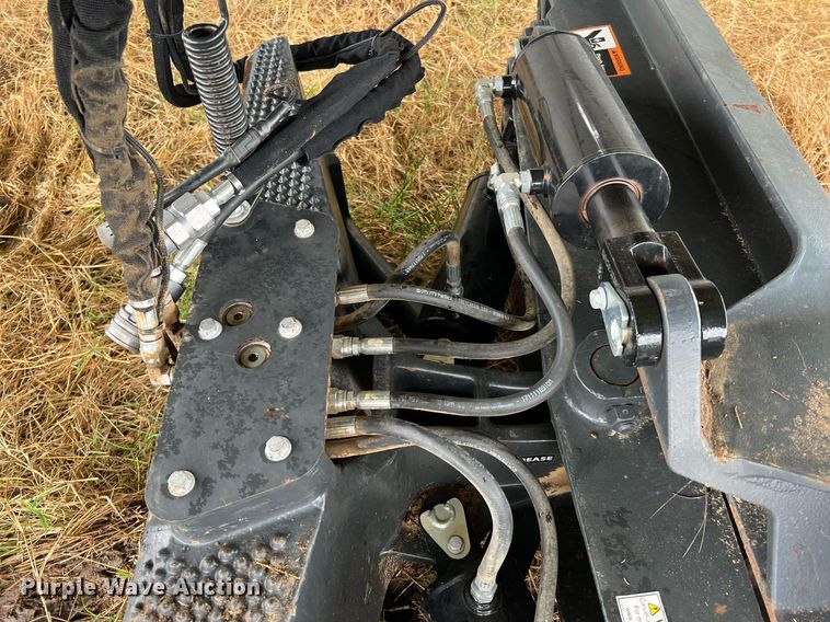 image for item LU9828 John Deere DB96  skid steer dozer blade