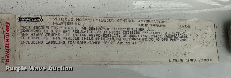 image for item LV9042 2007 Freightliner Business Class M2  crane truck