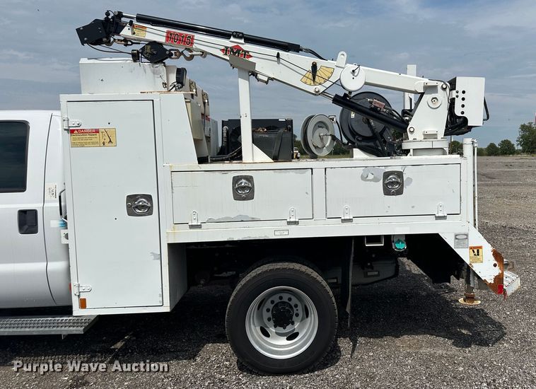 image for item LV9060 2012 Ford F550 Super Duty  Crew Cab utility / service truck