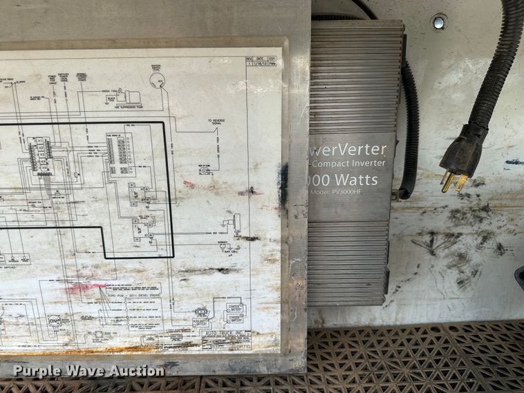 image for item LV9060 2012 Ford F550 Super Duty  Crew Cab utility / service truck