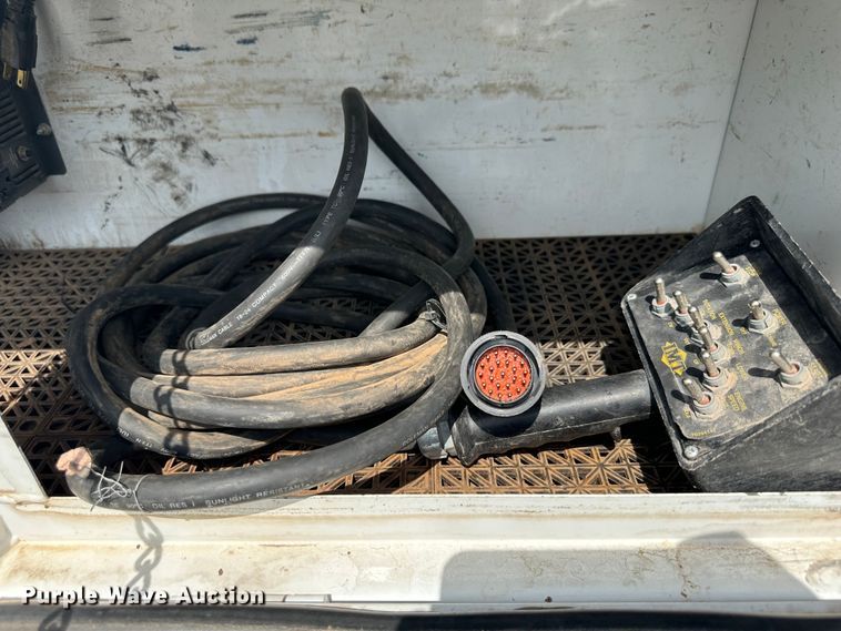 image for item LV9060 2012 Ford F550 Super Duty  Crew Cab utility / service truck