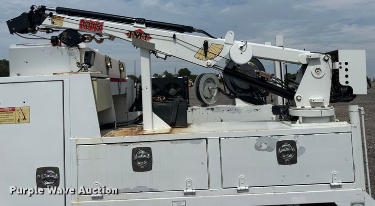 image for item LV9060 2012 Ford F550 Super Duty  Crew Cab utility / service truck