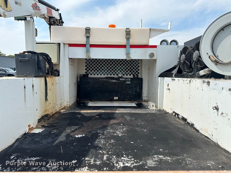 image for item LV9060 2012 Ford F550 Super Duty  Crew Cab utility / service truck