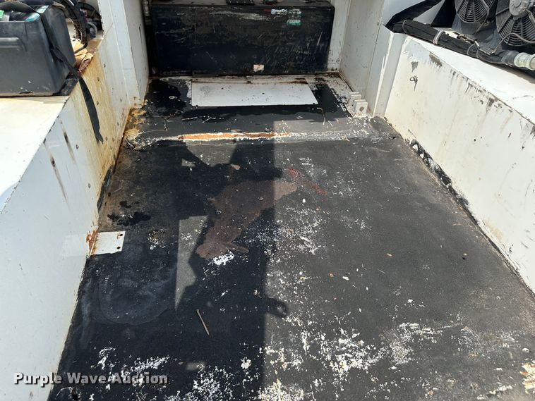 image for item LV9060 2012 Ford F550 Super Duty  Crew Cab utility / service truck