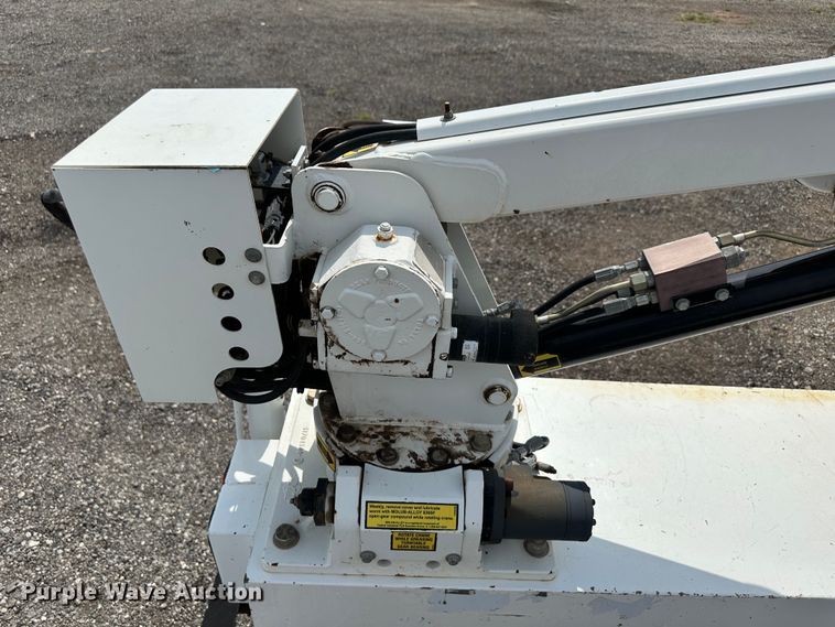 image for item LV9060 2012 Ford F550 Super Duty  Crew Cab utility / service truck