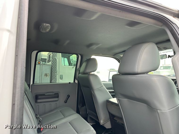 image for item LV9060 2012 Ford F550 Super Duty  Crew Cab utility / service truck