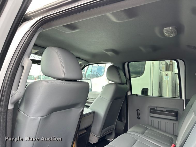 image for item LV9060 2012 Ford F550 Super Duty  Crew Cab utility / service truck