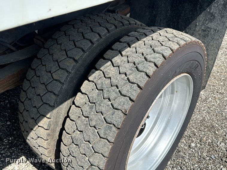 image for item LV9060 2012 Ford F550 Super Duty  Crew Cab utility / service truck