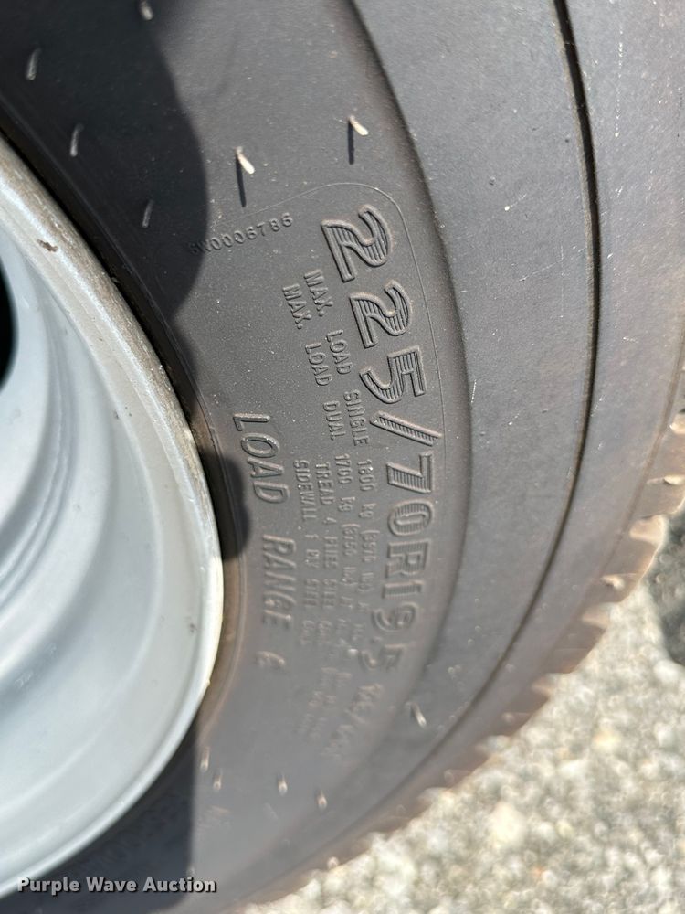 image for item LV9060 2012 Ford F550 Super Duty  Crew Cab utility / service truck