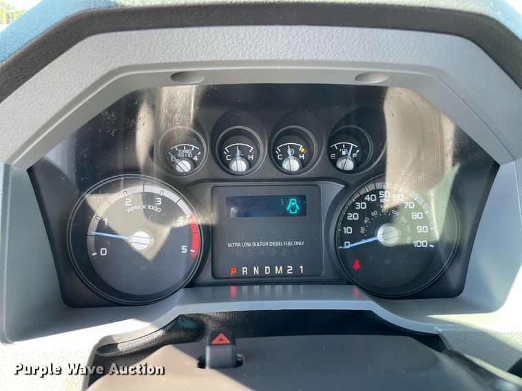 image for item LV9108 2014 Ford F350  Crew Cab utility bed pickup truck