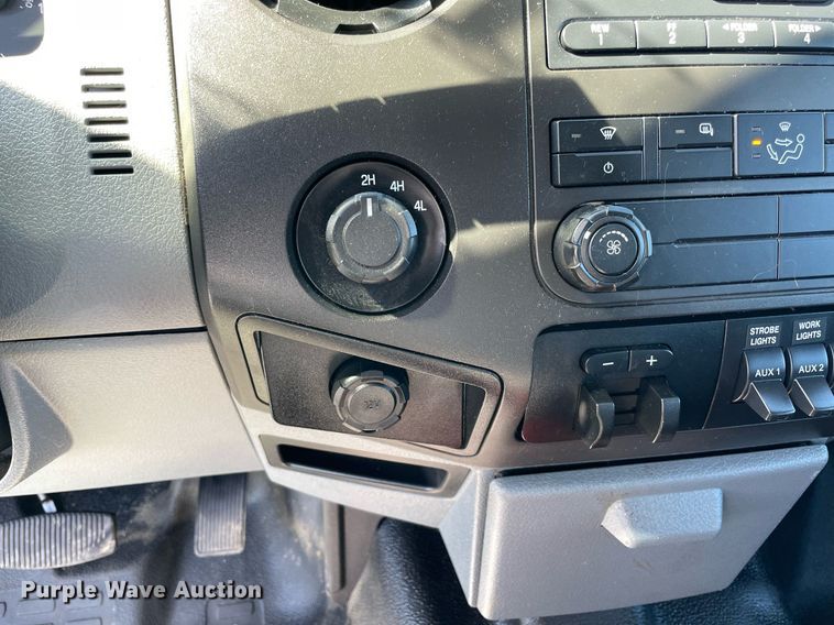 image for item LV9108 2014 Ford F350  Crew Cab utility bed pickup truck