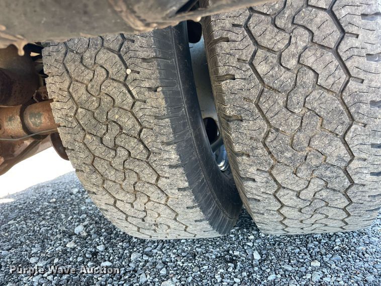 image for item LV9108 2014 Ford F350  Crew Cab utility bed pickup truck