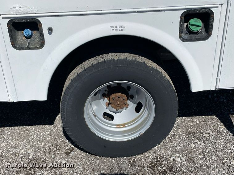 image for item LV9108 2014 Ford F350  Crew Cab utility bed pickup truck