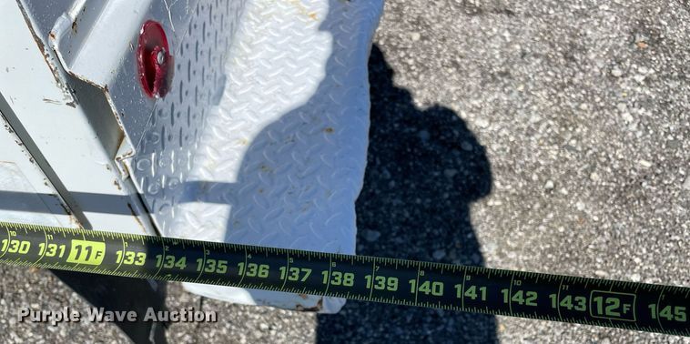 image for item LV9110 1999 Ford F550  utility / service truck