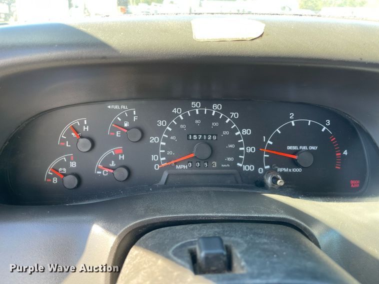 image for item LV9110 1999 Ford F550  utility / service truck