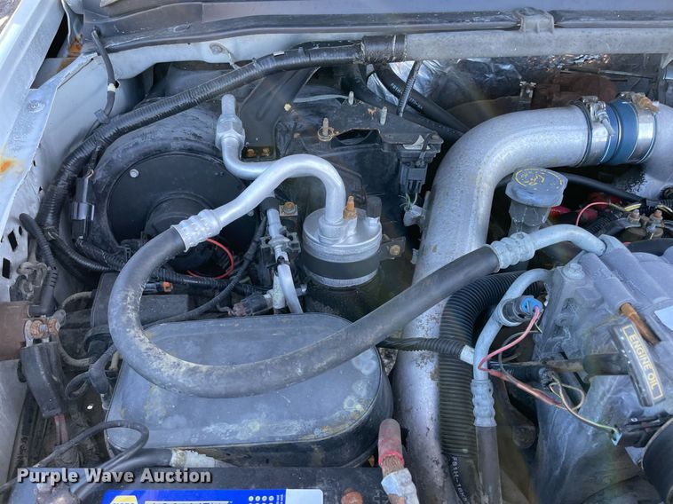 image for item LV9110 1999 Ford F550  utility / service truck