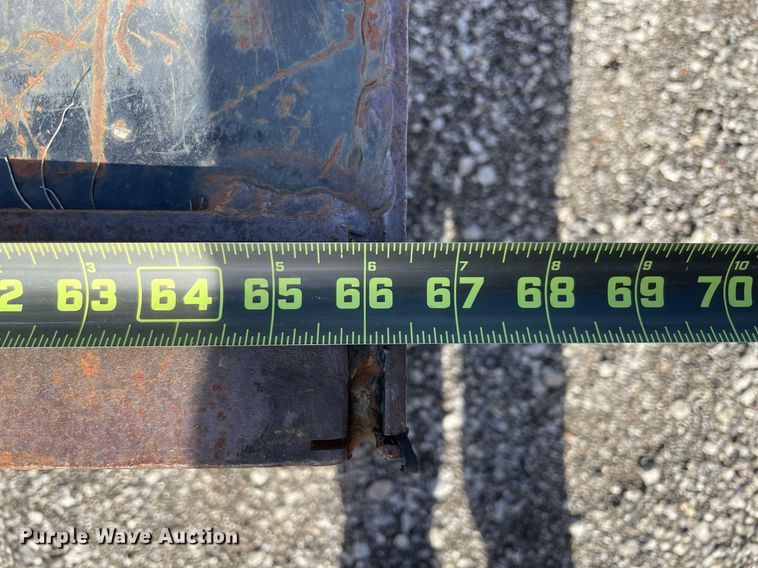 image for item LV9121 Ford 340B  backhoe