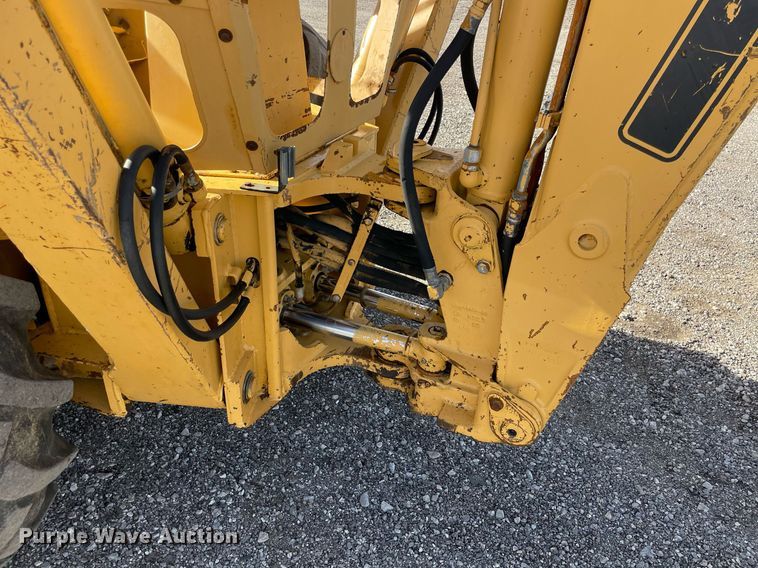 image for item LV9121 Ford 340B  backhoe