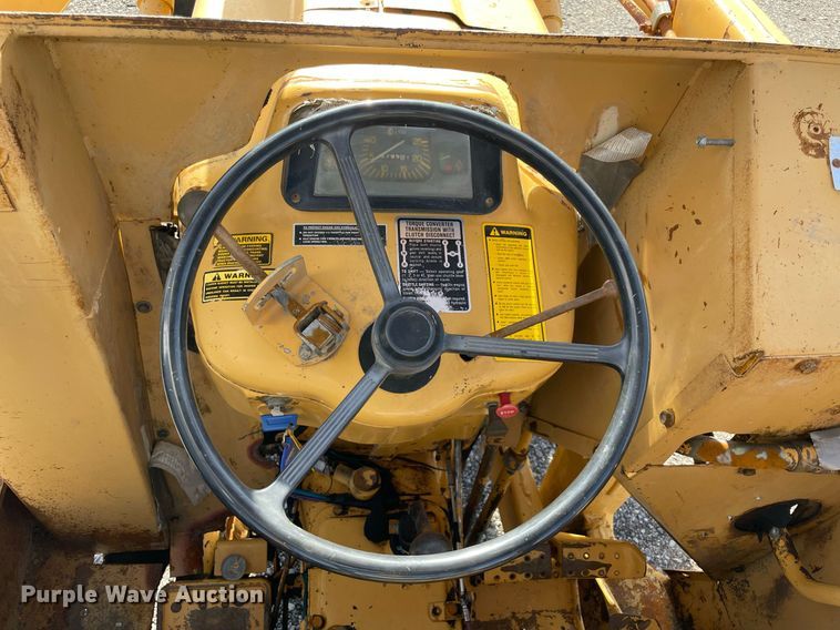 image for item LV9121 Ford 340B  backhoe