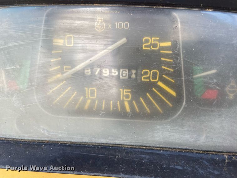 image for item LV9121 Ford 340B  backhoe