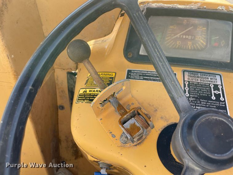 image for item LV9121 Ford 340B  backhoe