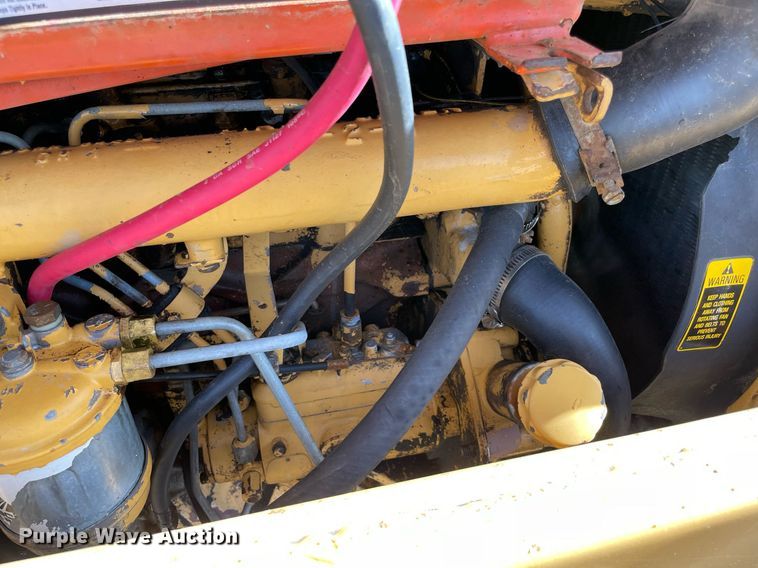 image for item LV9121 Ford 340B  backhoe