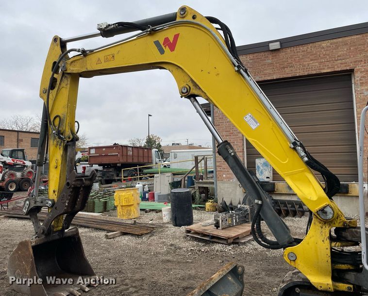 image for item LV9961 2019 Wacker Neuson ET90  mini excavator