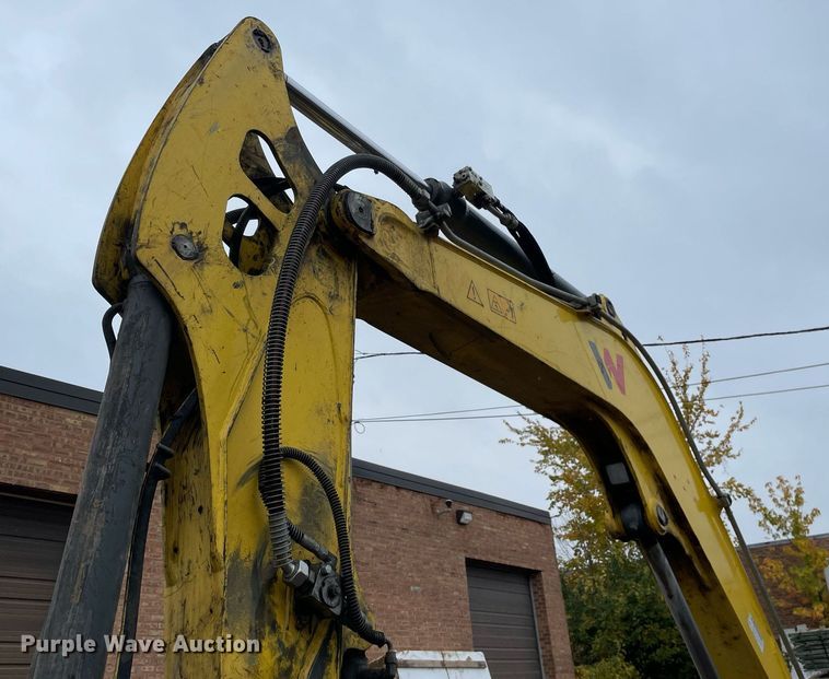 image for item LV9961 2019 Wacker Neuson ET90  mini excavator