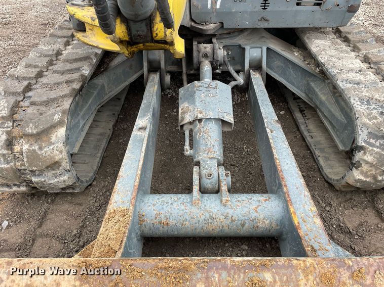 image for item LV9961 2019 Wacker Neuson ET90  mini excavator